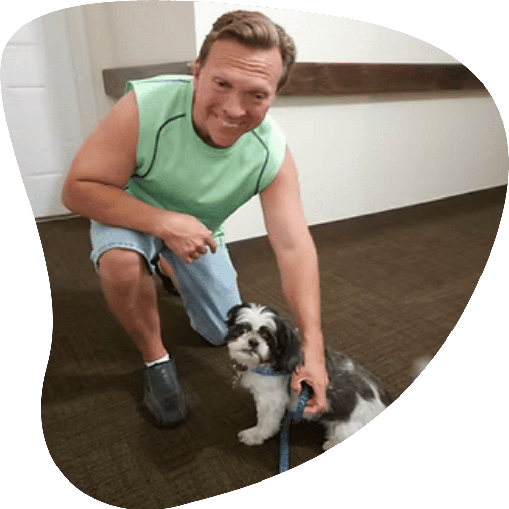 Karen Mickey Dog Walking and Pet Sitting in Strongsville, Berea, North Royalton, Middleburg Heights, Brunswick & Columbia Station